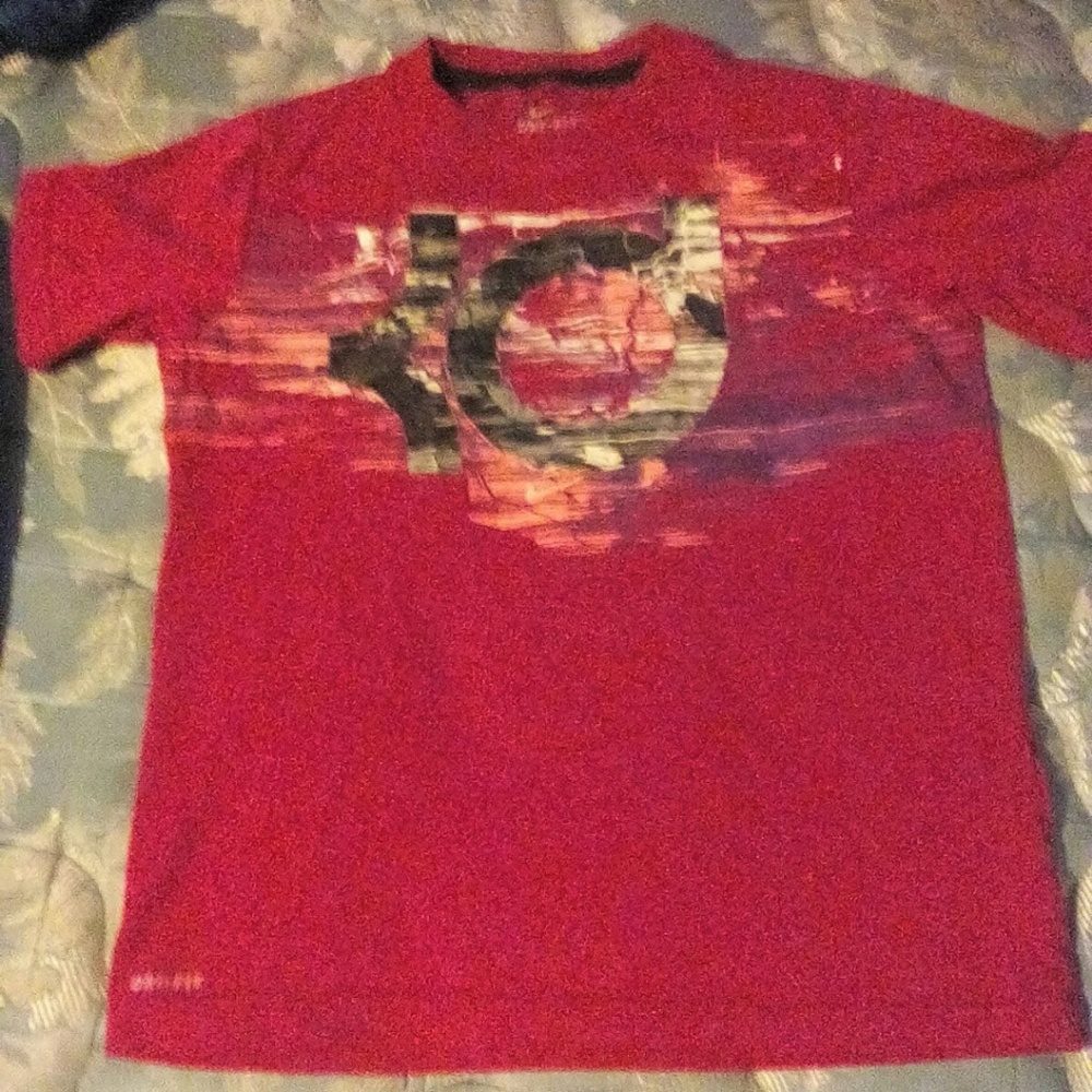 KD tshirt